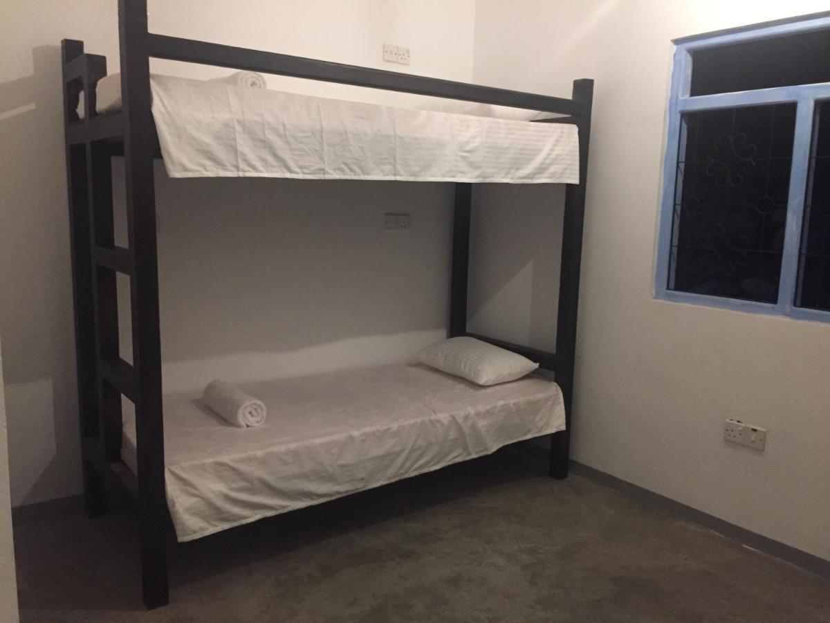 Bunk 15 Hiriketiya Albergue Dikwella Sur Exterior foto