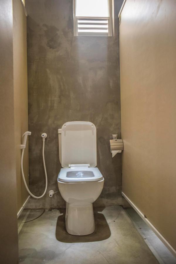 Bunk 15 Hiriketiya Albergue Dikwella Sur Exterior foto